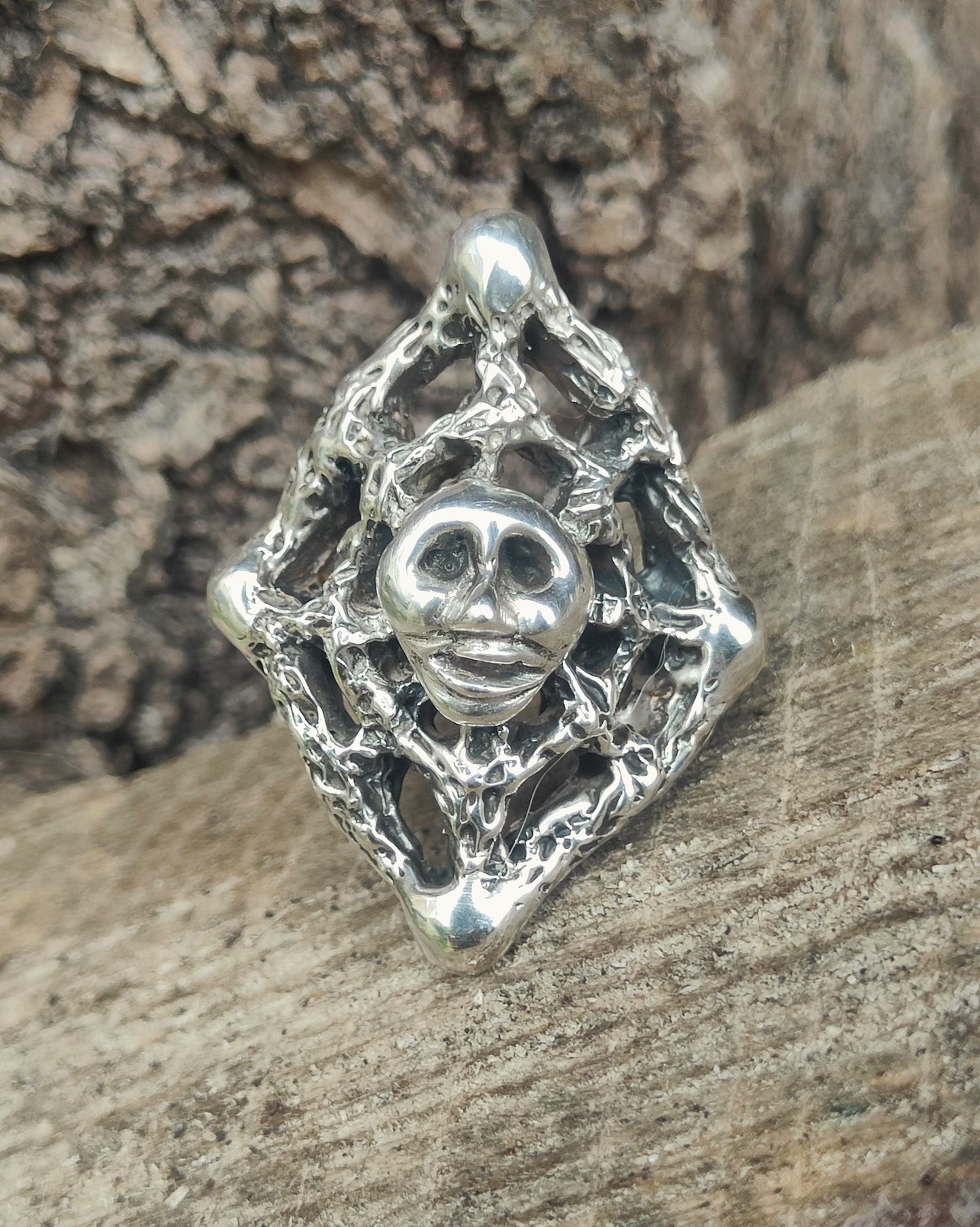 'Weaver' Ring